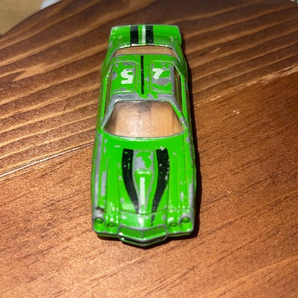 Vintage Unbranded Green #25 Chevy Camaro Z-28 1/64 Diecast/Plastic - Picture 3 of 6